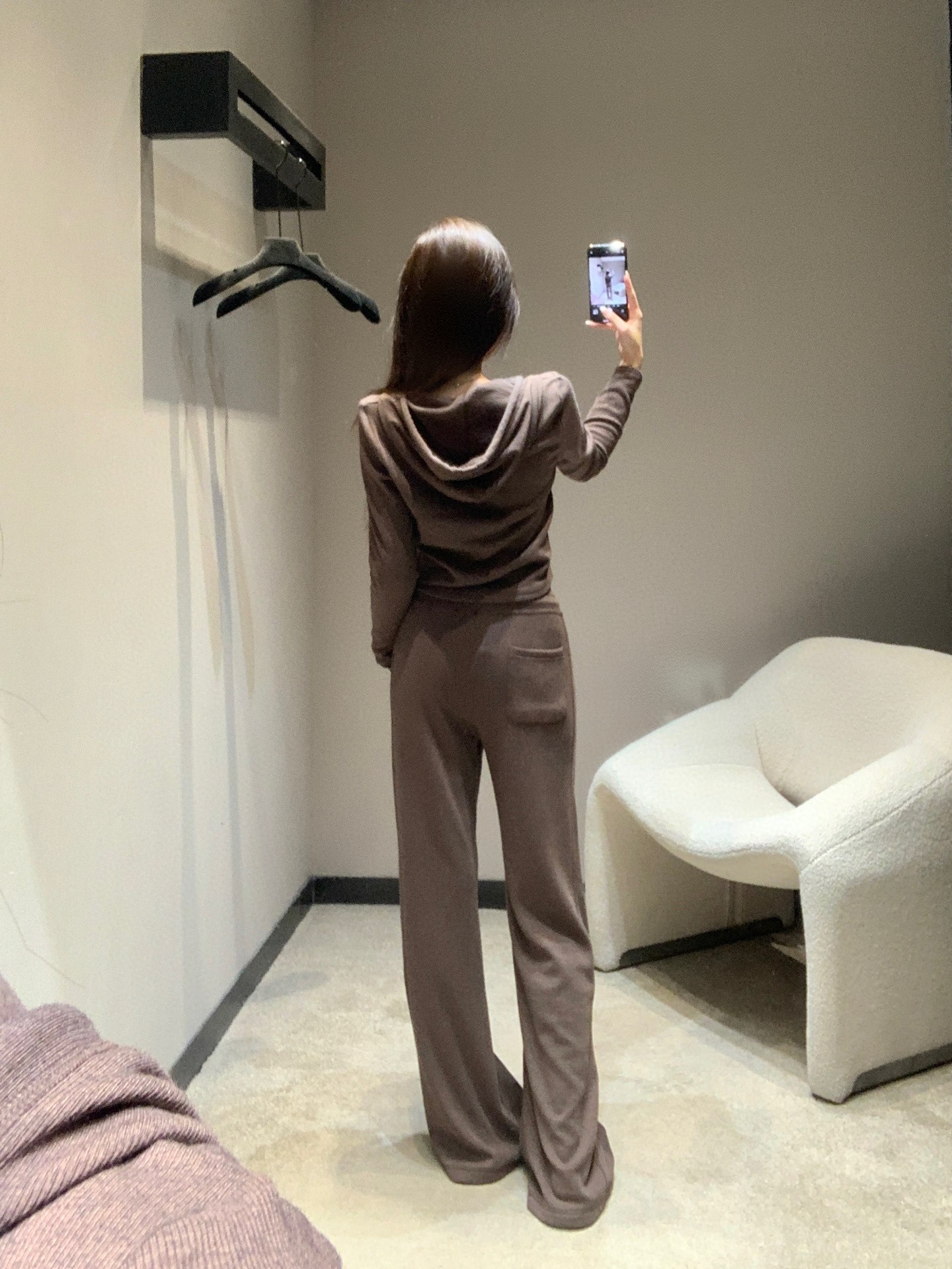Miu Miu Drawstring Hoodie and Wide-Leg Pants Set with Subtle Logo Detail 3 i1757683986252 5993 0 2