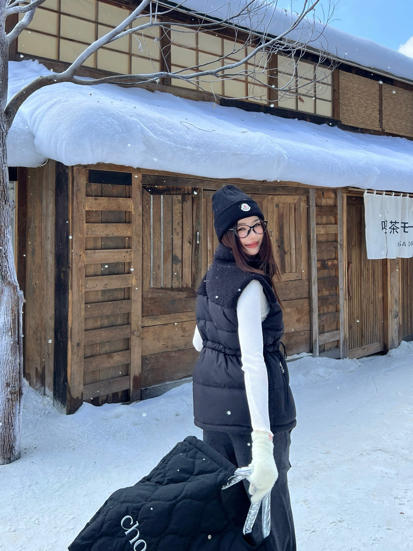 i1760283672404 1918 0 4