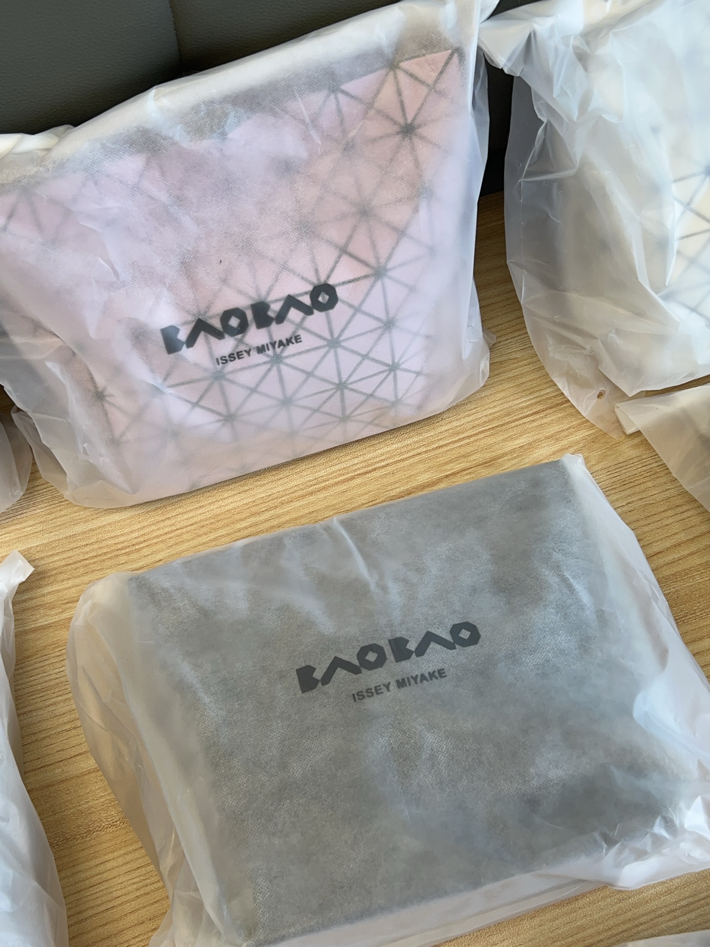 罗意威 Loewe 高定典藏经典高奢皮具手袋托特包斜挎包女包 #B5841047 3