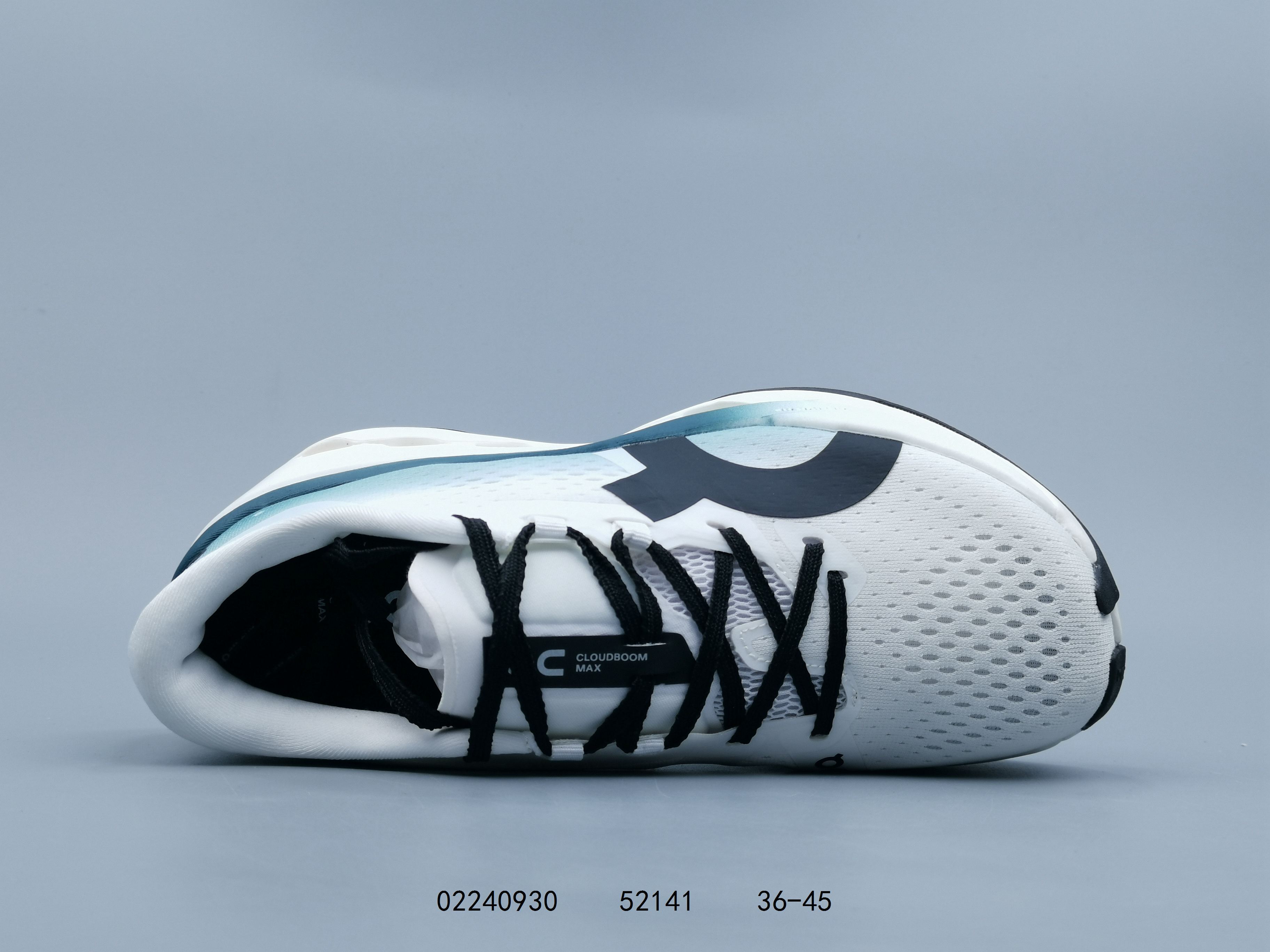 💰150
【新品🔥公司级】昂跑(On)Cloudboom Max 舒适时尚支撑 马拉松跑步鞋,On昂跑Cloudboom Max是一款专为马拉松跑者设计的长距离竞速跑鞋,采用双层Helion™ HF hyperfoam泡棉中底、含玻璃纤维的Speedboard®速度板和轻盈透气鞋面,提供强劲缓震、能量反馈和舒适脚感,适用于各个水平的马拉松跑者,Cloudboom Max搭载双层Helion™ HF hyperfoam泡棉中底,提供能量反馈和舒适脚感,配合含玻璃纤维的Speedboard®速度板,提升跑步效率和支撑性能。鞋面轻盈透气,能贴合并适应足部运动姿态,保持脚部干爽;橡胶外底具备良好抓地力,增强路面稳定性。
尺码: 36-45
编码: 02240930