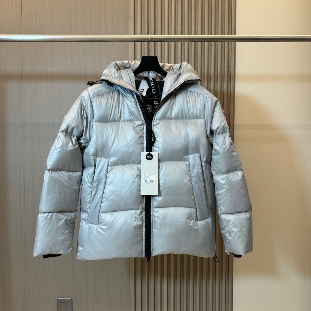 Canada Goose Crofton 2024: Ultimate Cold Weather Performance, Lightweight, Gender-Neutral. - 图片 1