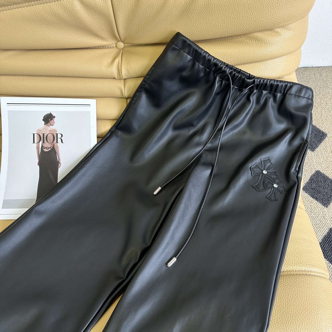 Trendy Women’s Autumn/Winter Pants: Croar Cross Embroidered, Leather, Straight-Barrel – Inclusive and Stylish - 图片 2