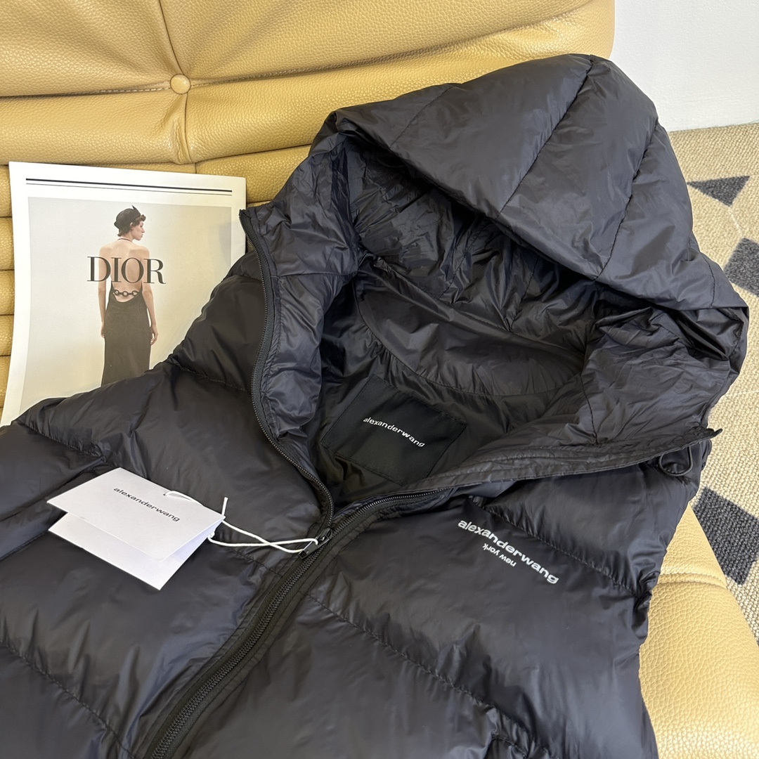 Stylish Woman’s Winter Cotton Coat with Dustproof Bag, Warm and Comfortable Fit - 图片 4