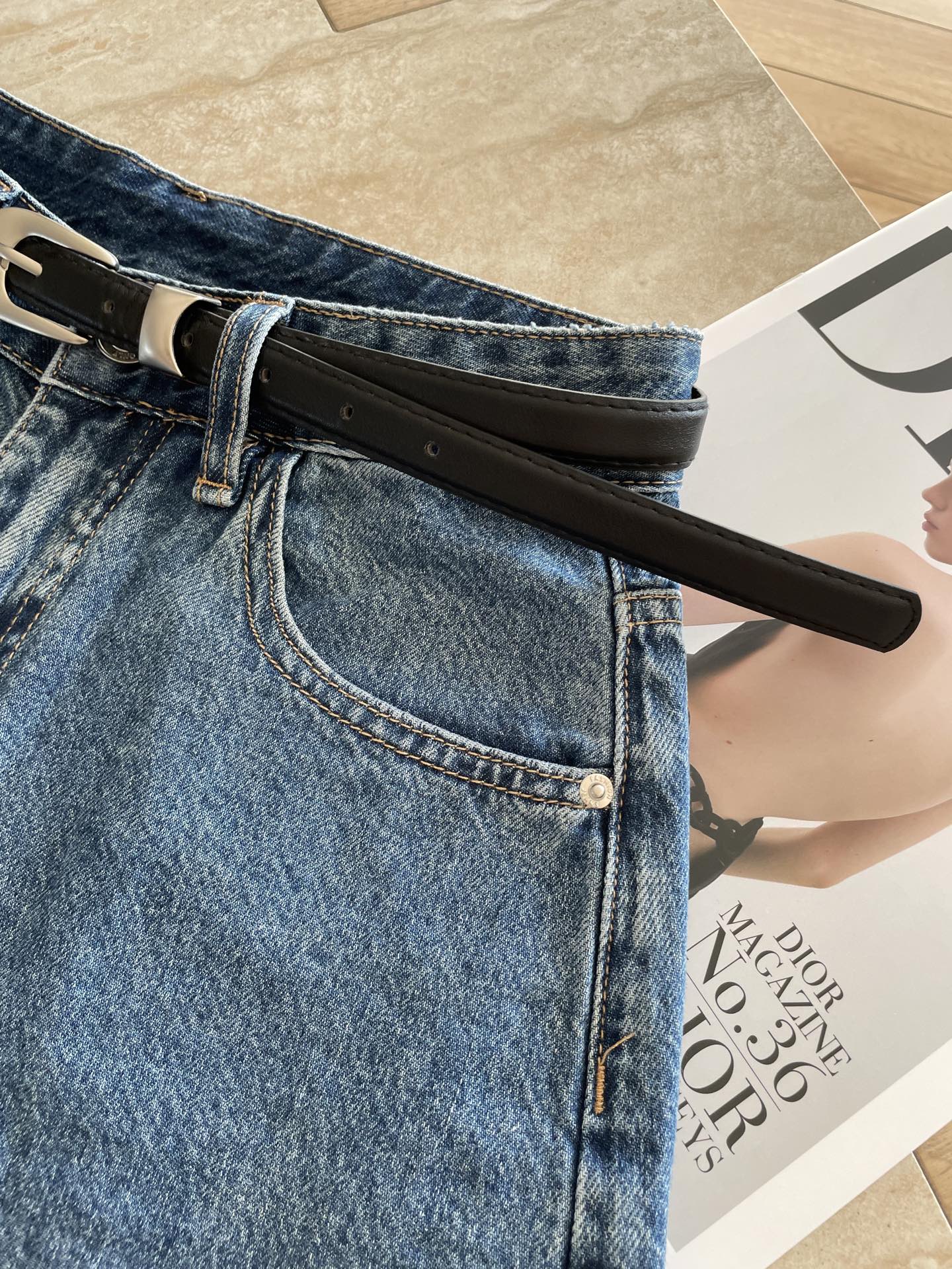 Stylish Summer Fashion: P414 Woman’s Trendy Cut-off Shorts with Belts - 图片 5