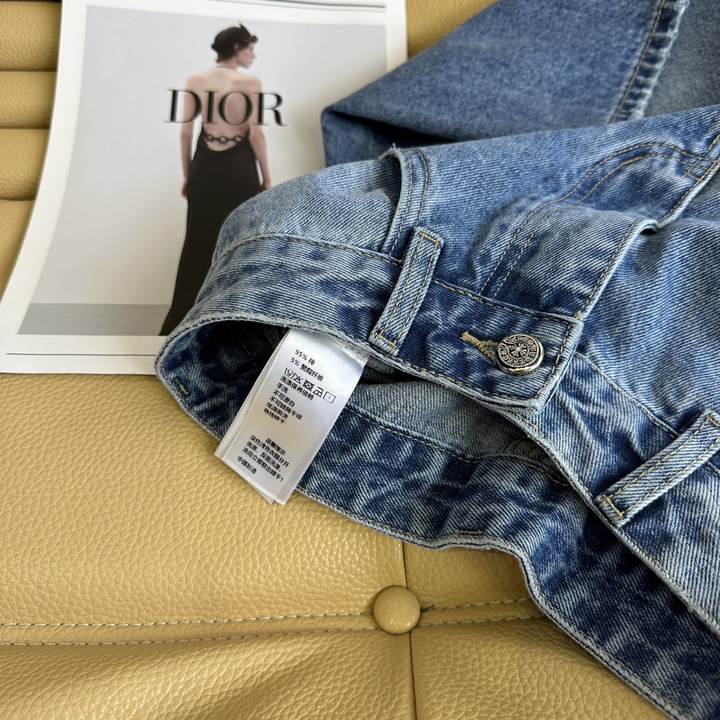 Fashion Forward: Original Scoundrel in Stylish American-Designed Attire - 图片 8