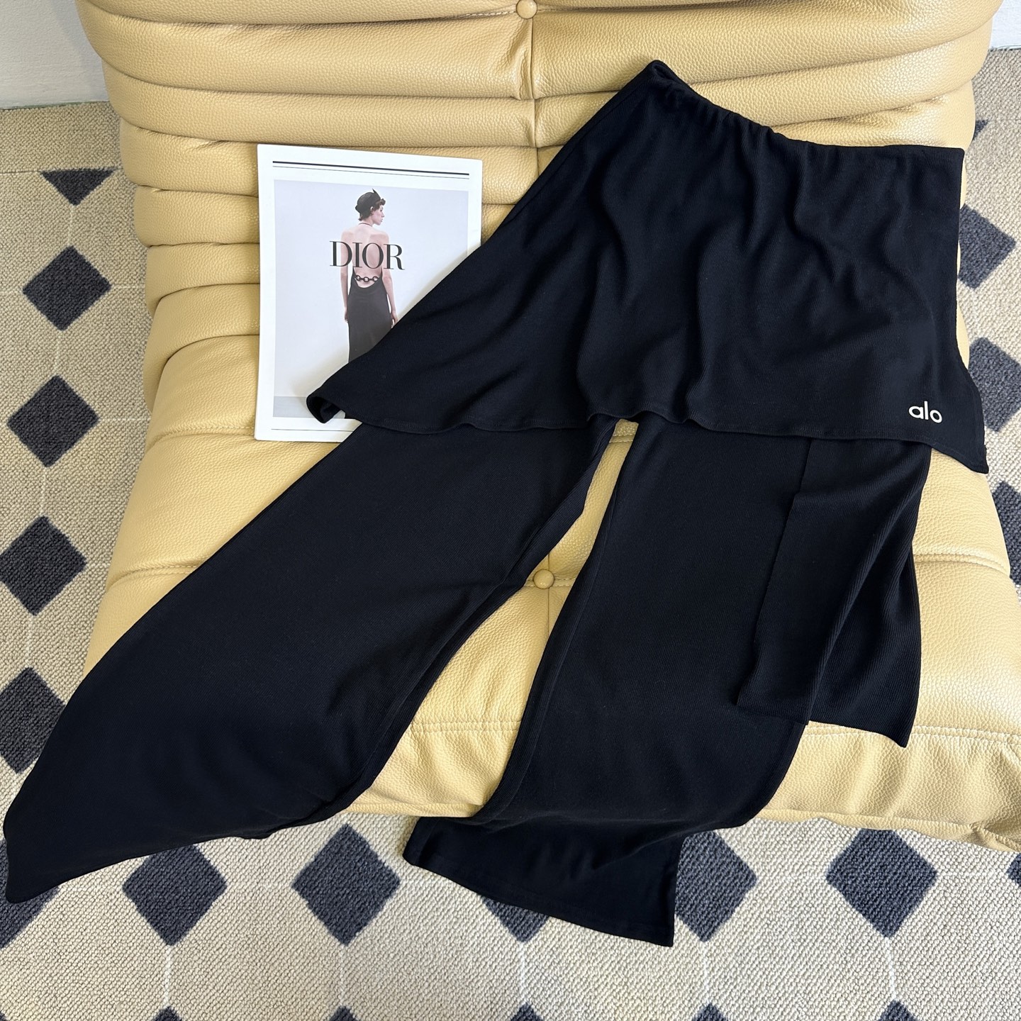 Popular T-shirts Collection: P345 and P414 Designs for Every Style - 图片 3