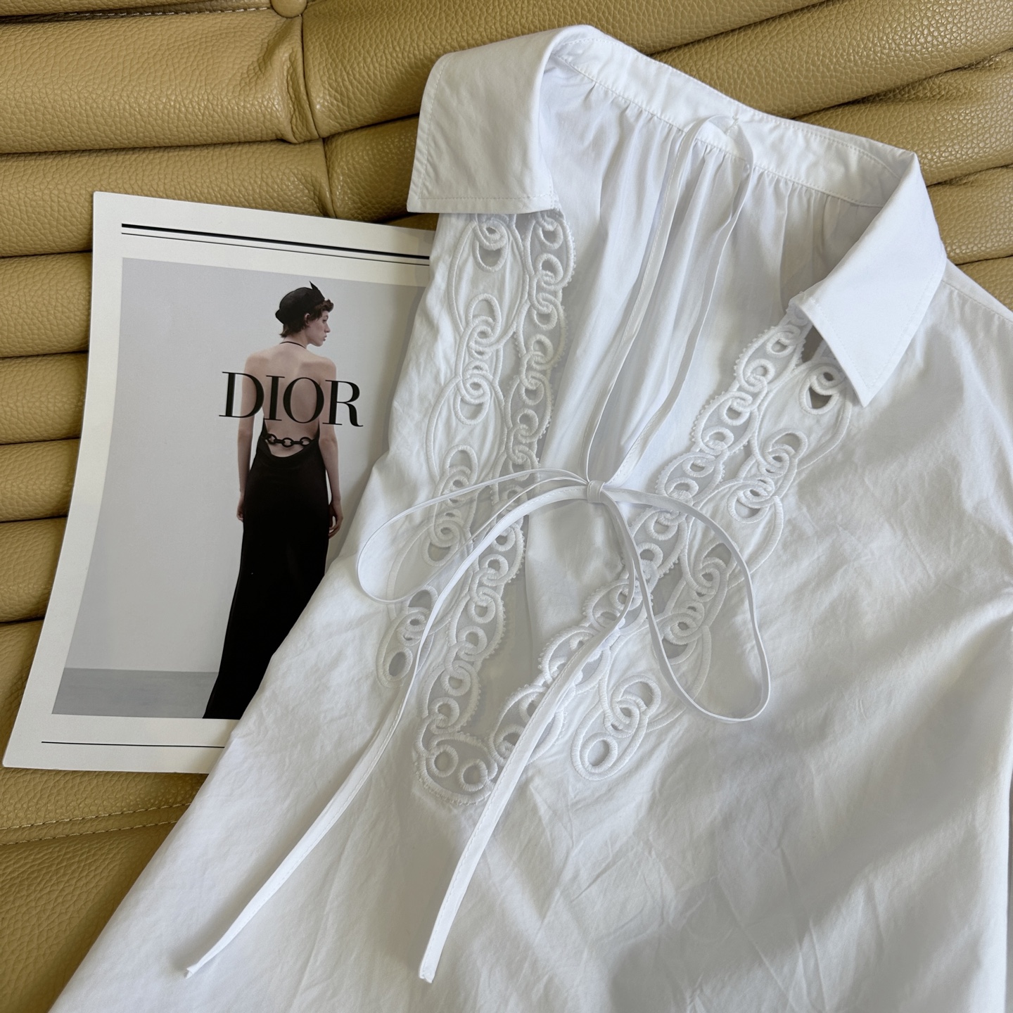 Stylish New One-Size-Fits-All Dress with Fine Embroidery and Loose Tie - 图片 5