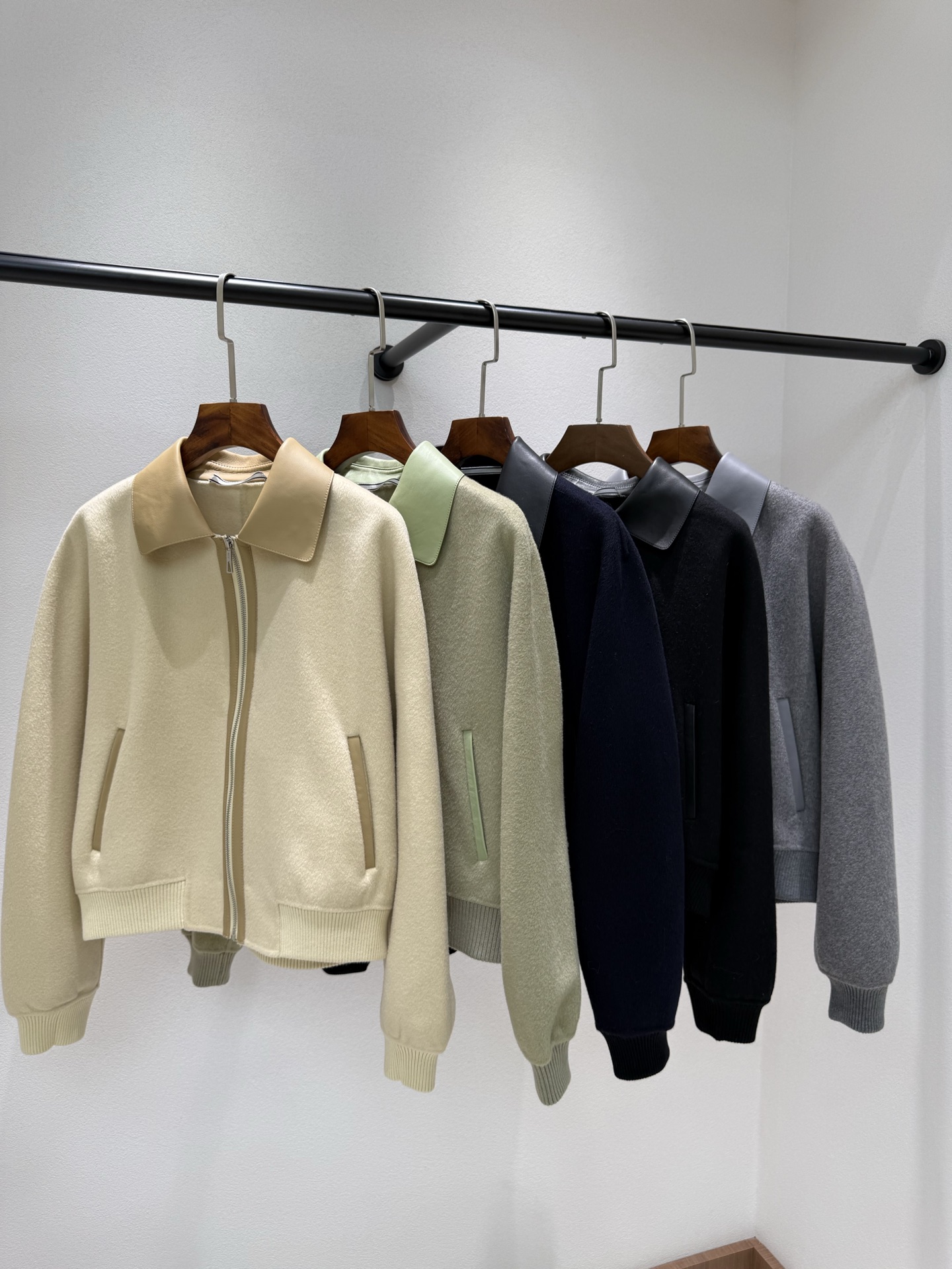 Title: Hermès 2025 Cashmere Jacket for Autumn/Winter, Single-Rate Female Suit, Includes Dustproof Bag Summary: Versatile sizes 36-42, suitable for - 图片 8