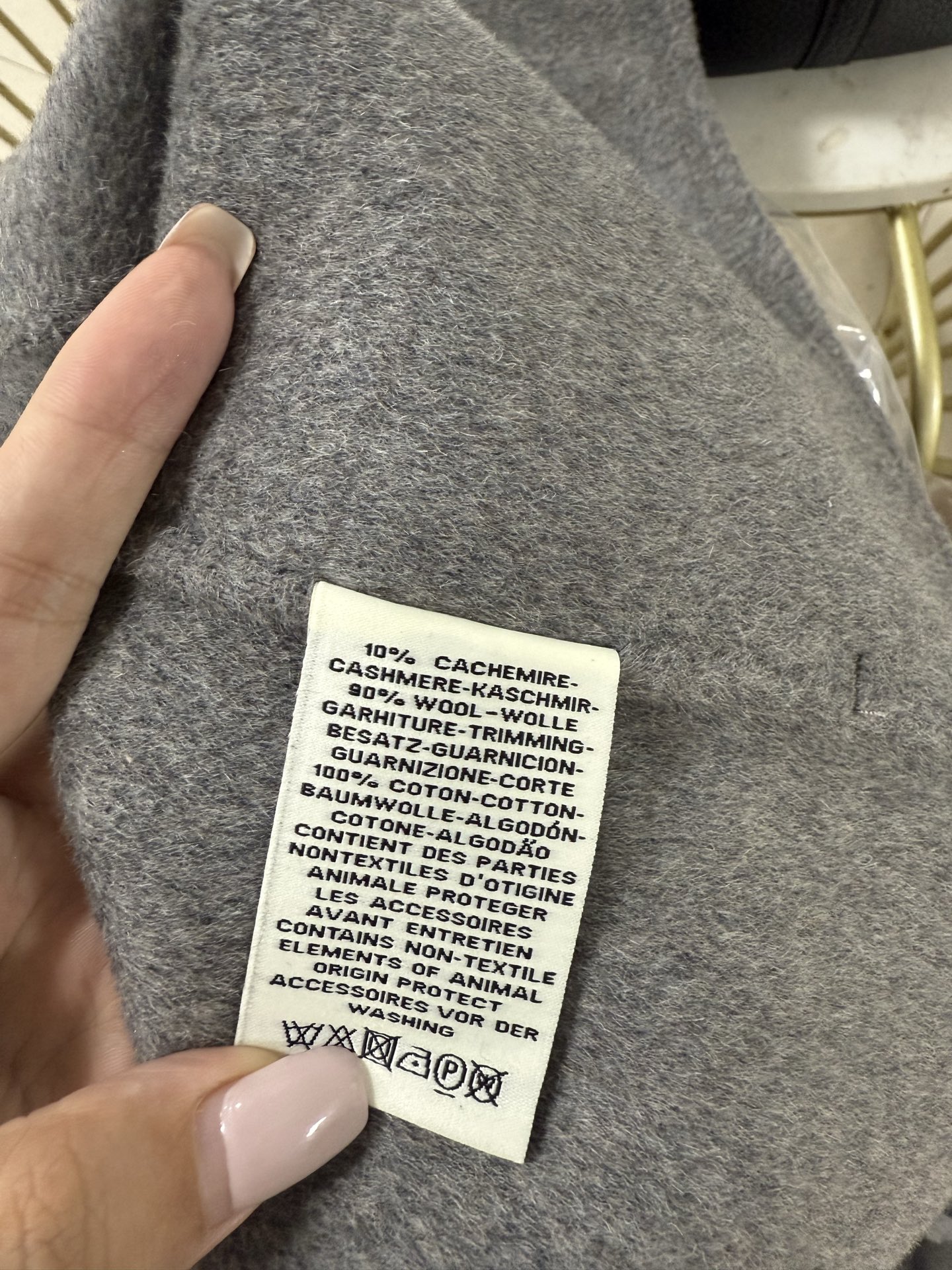 Title: Hermès 2025 Cashmere Jacket for Autumn/Winter, Single-Rate Female Suit, Includes Dustproof Bag Summary: Versatile sizes 36-42, suitable for - 图片 9