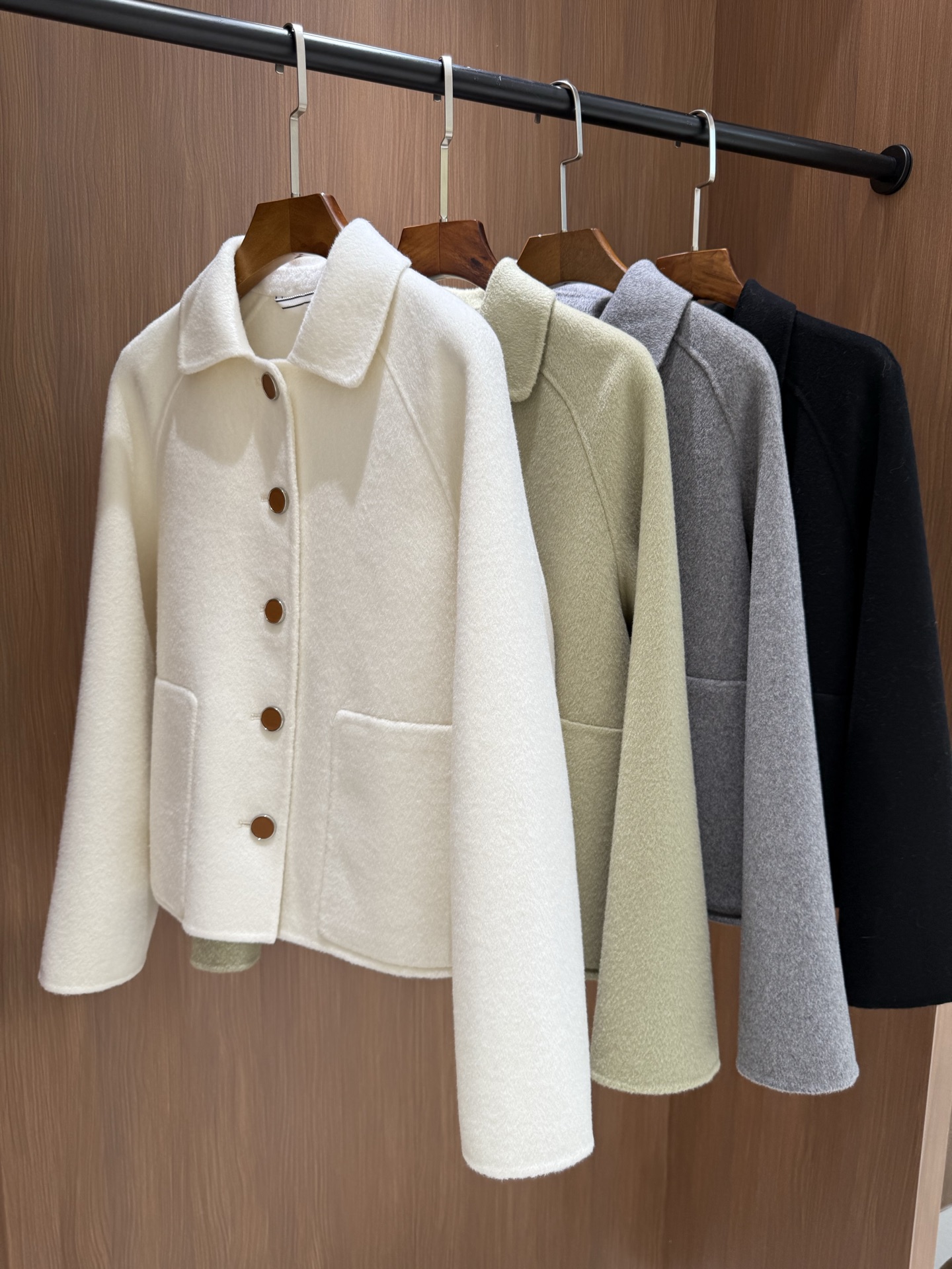 Hermes 25秋冬新款 经典单排扣羊绒大衣/外套 90羊毛10羊绒 四色sml