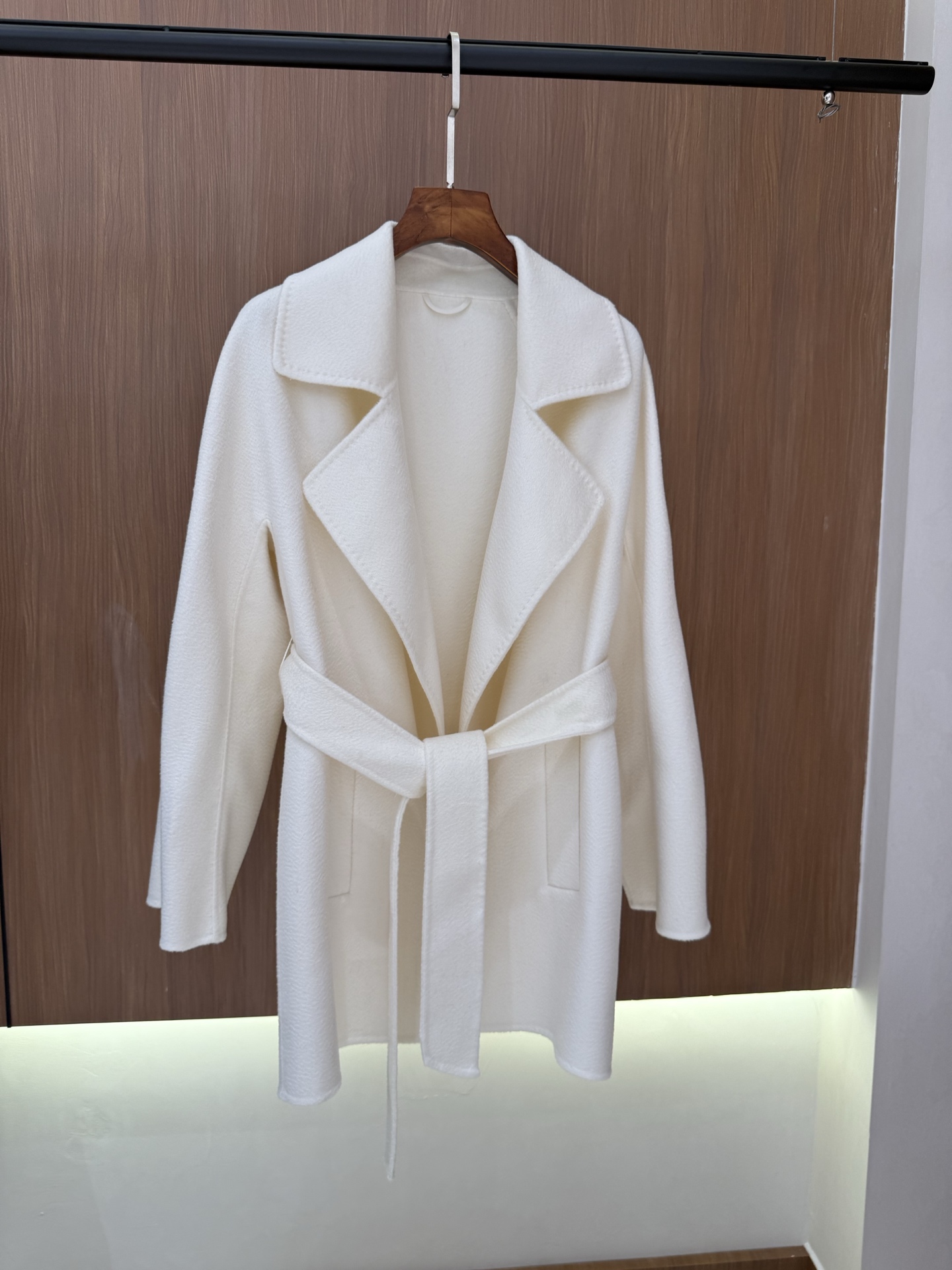 Max Mara Gas Wollen Jas met Ceintuur - Elegante Dameskleding