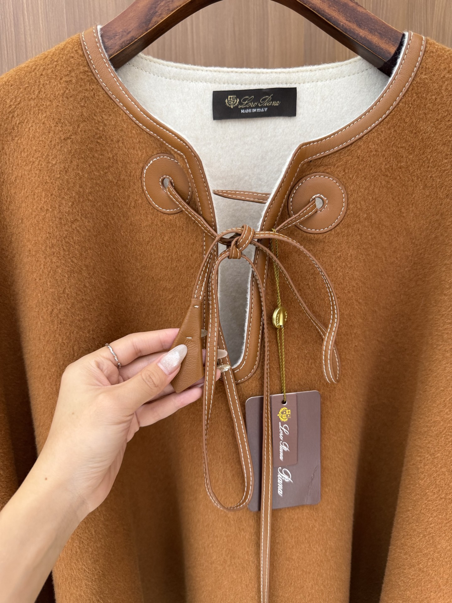 Loro Piana Cashmere Cape: Elegant & Luxurious Outerwear for Fall/Winter 7 i1756805562010 3948 0 3
