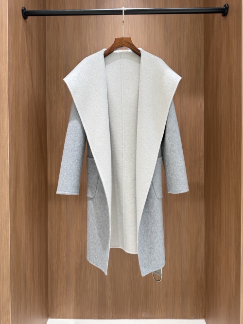 Loro Piana 2025 Camel Wool Coat - Luxurious Women's Outerwear 1 Loro Piana 2025 Camel Wool Coat - Luxurious Women's Outerwear