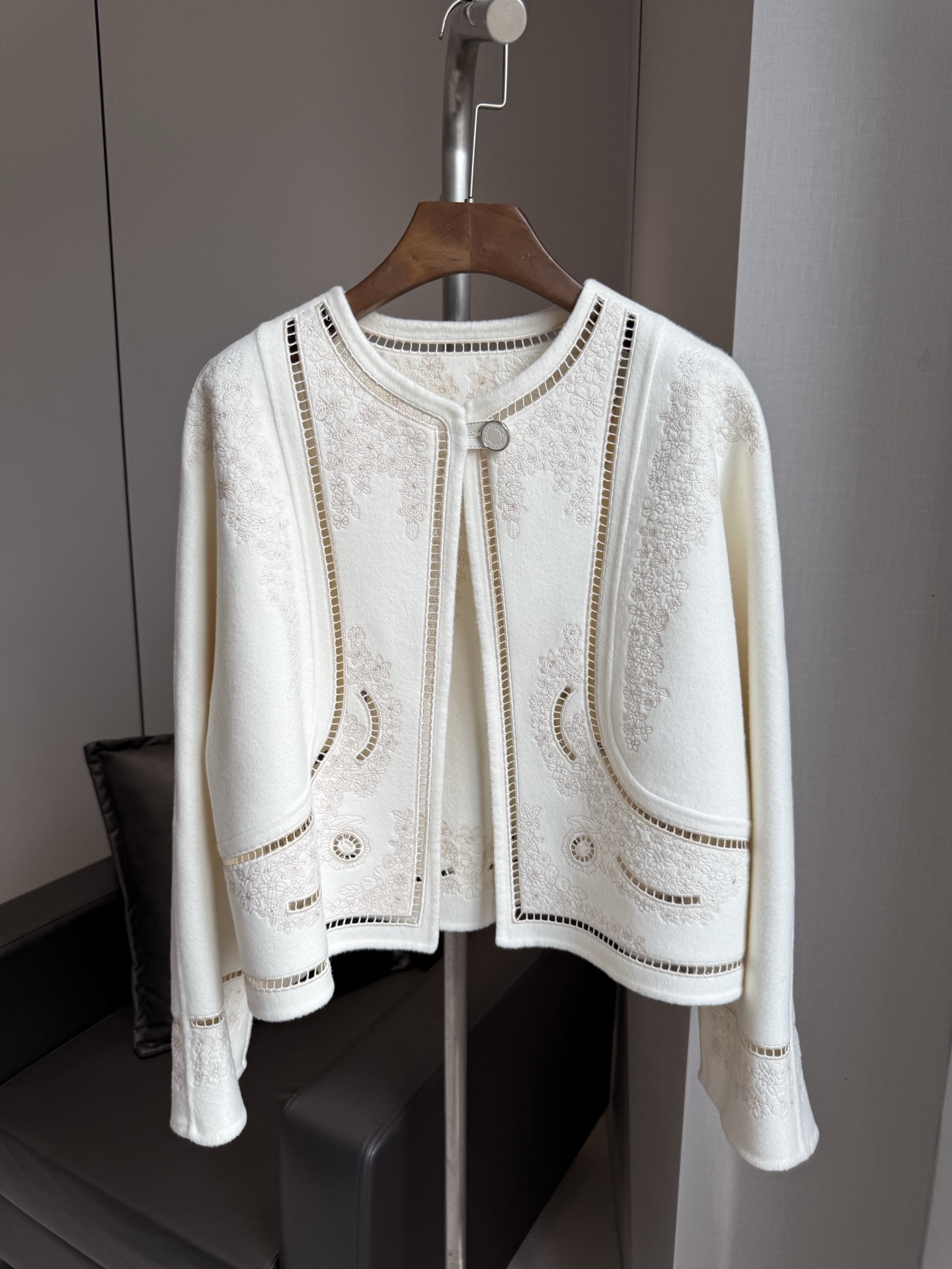 Embroidered Cutout Double-Face Cashmere Short Jack