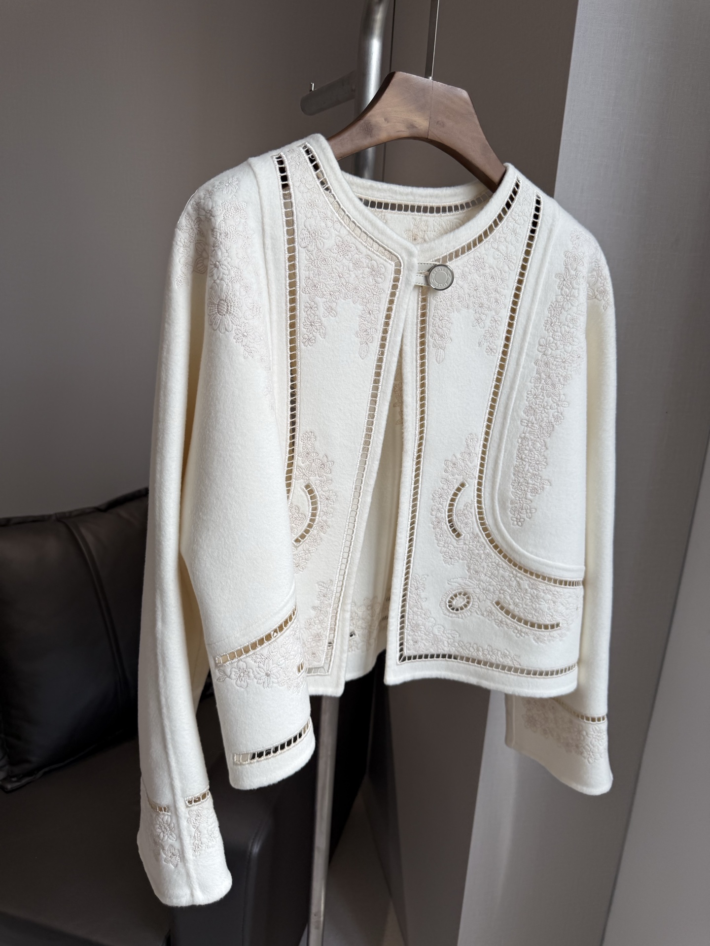 Embroidered Cutout Double-Face Cashmere Short Jack