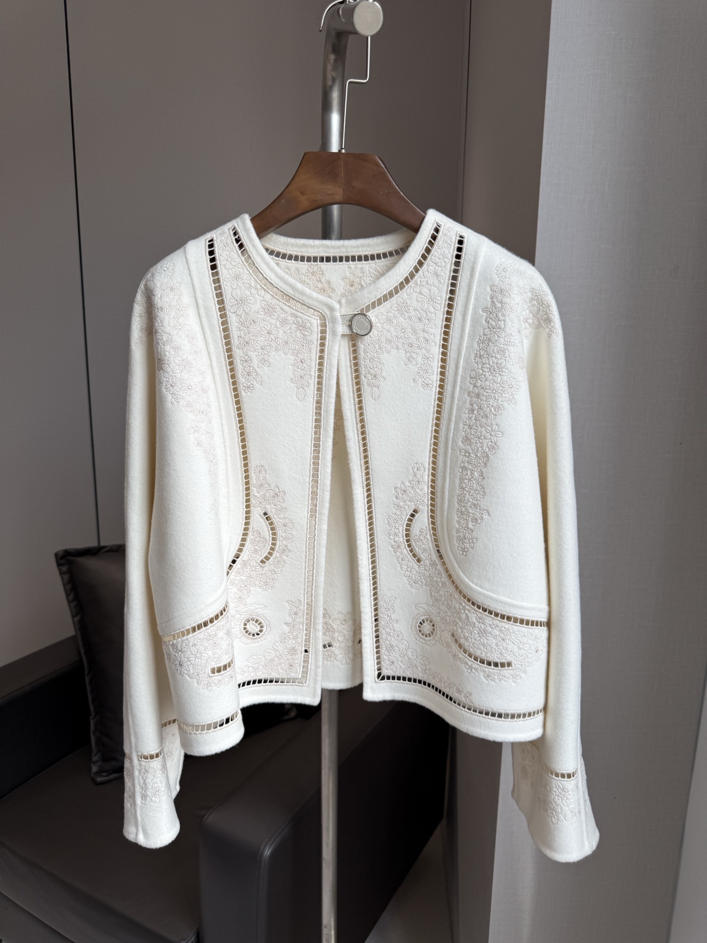 Embroidered Cutout Double-Face Cashmere Short Jack