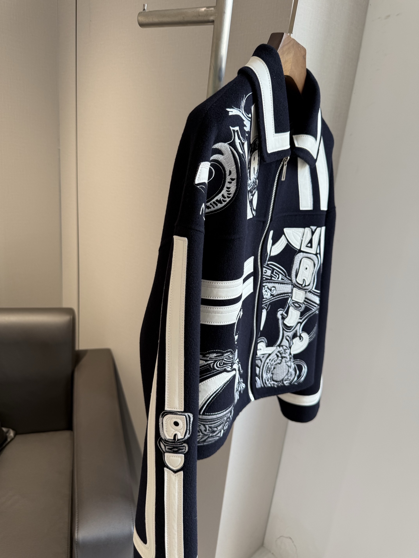 HERMÈS Graphic Printed Double-Face  Cropped Jacket