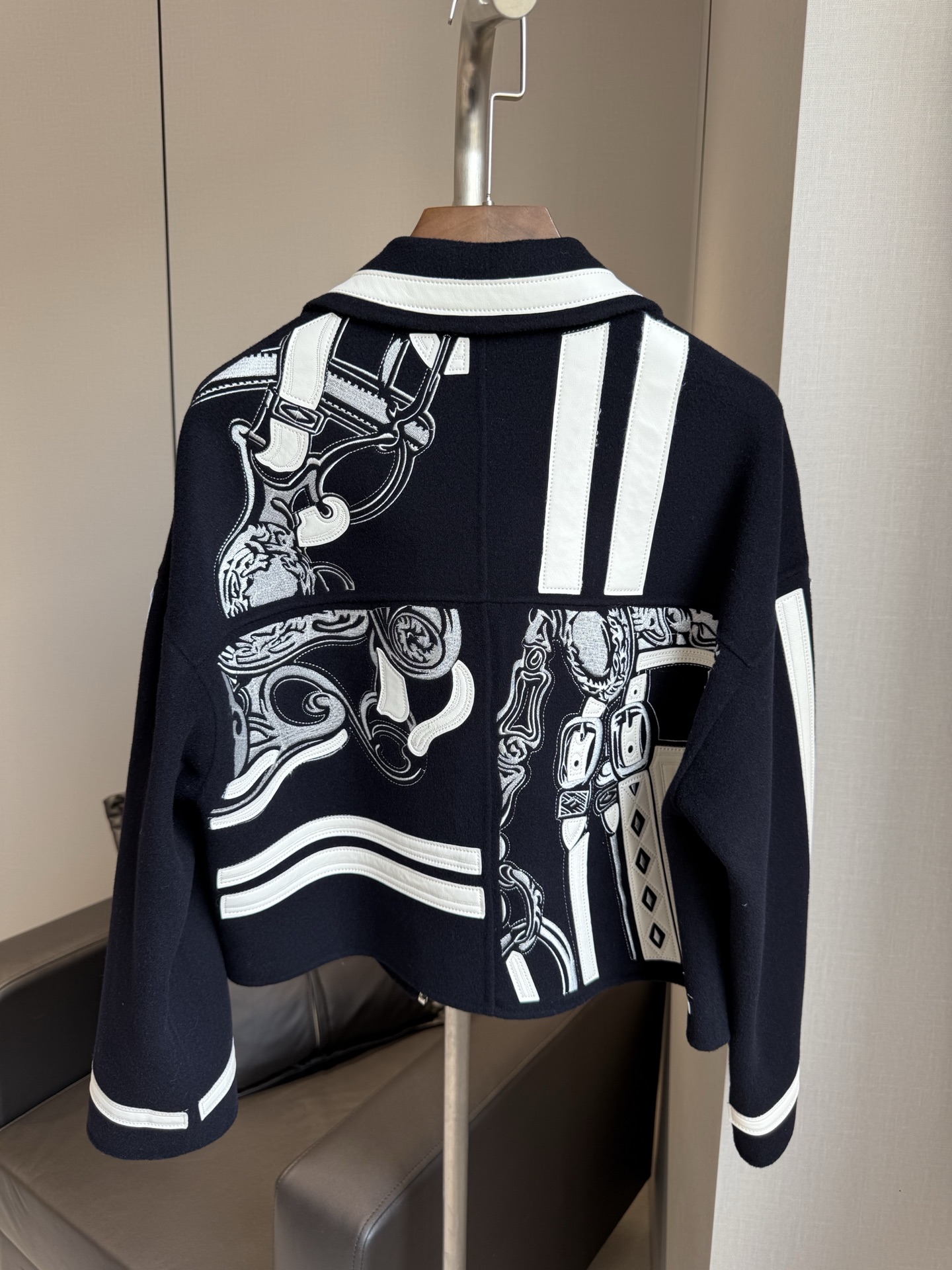 HERMÈS Graphic Printed Double-Face  Cropped Jacket