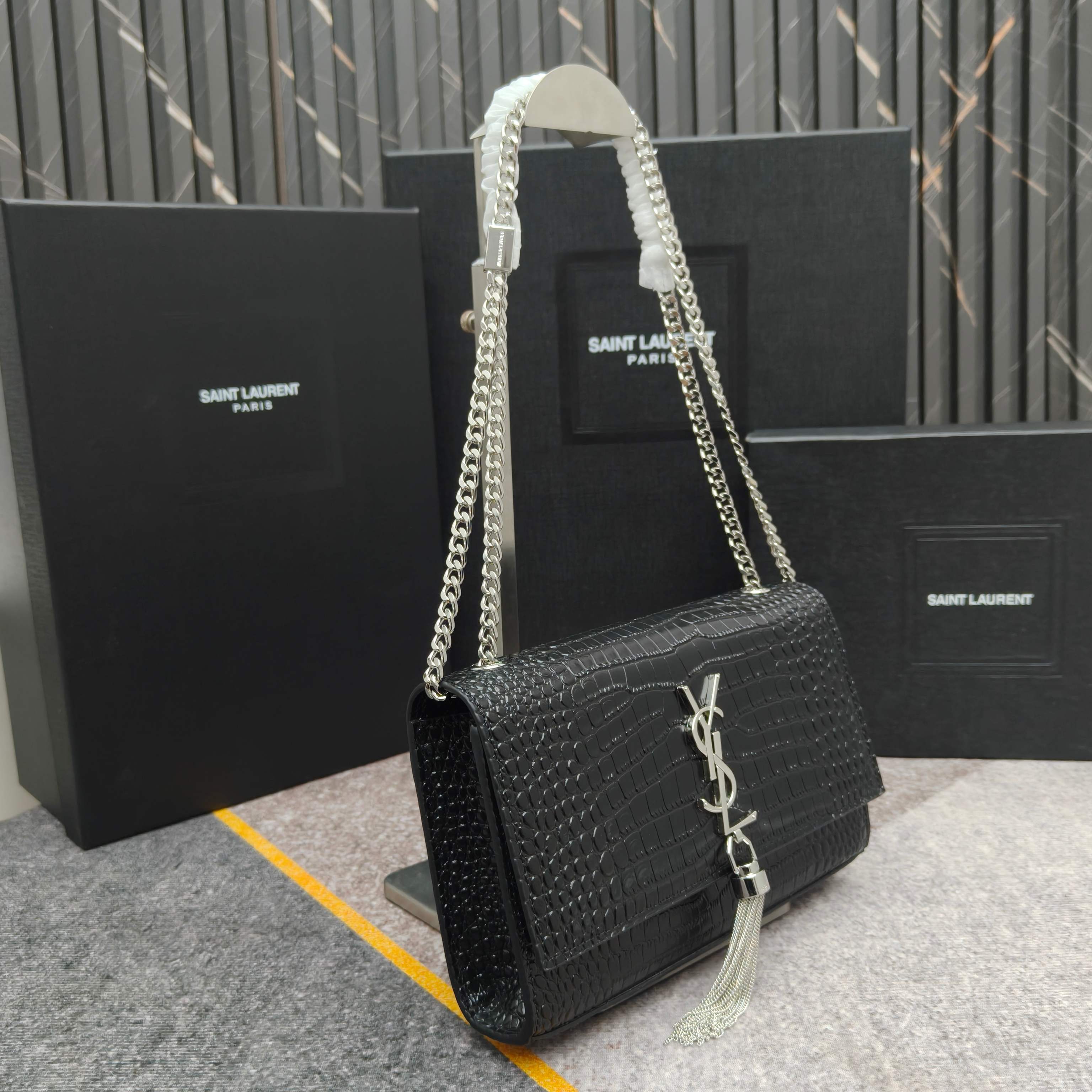 YSL💟SAINT LAURENT SLP💟时尚博主chiara Ferragni 各大明星同款🇬🇧金属