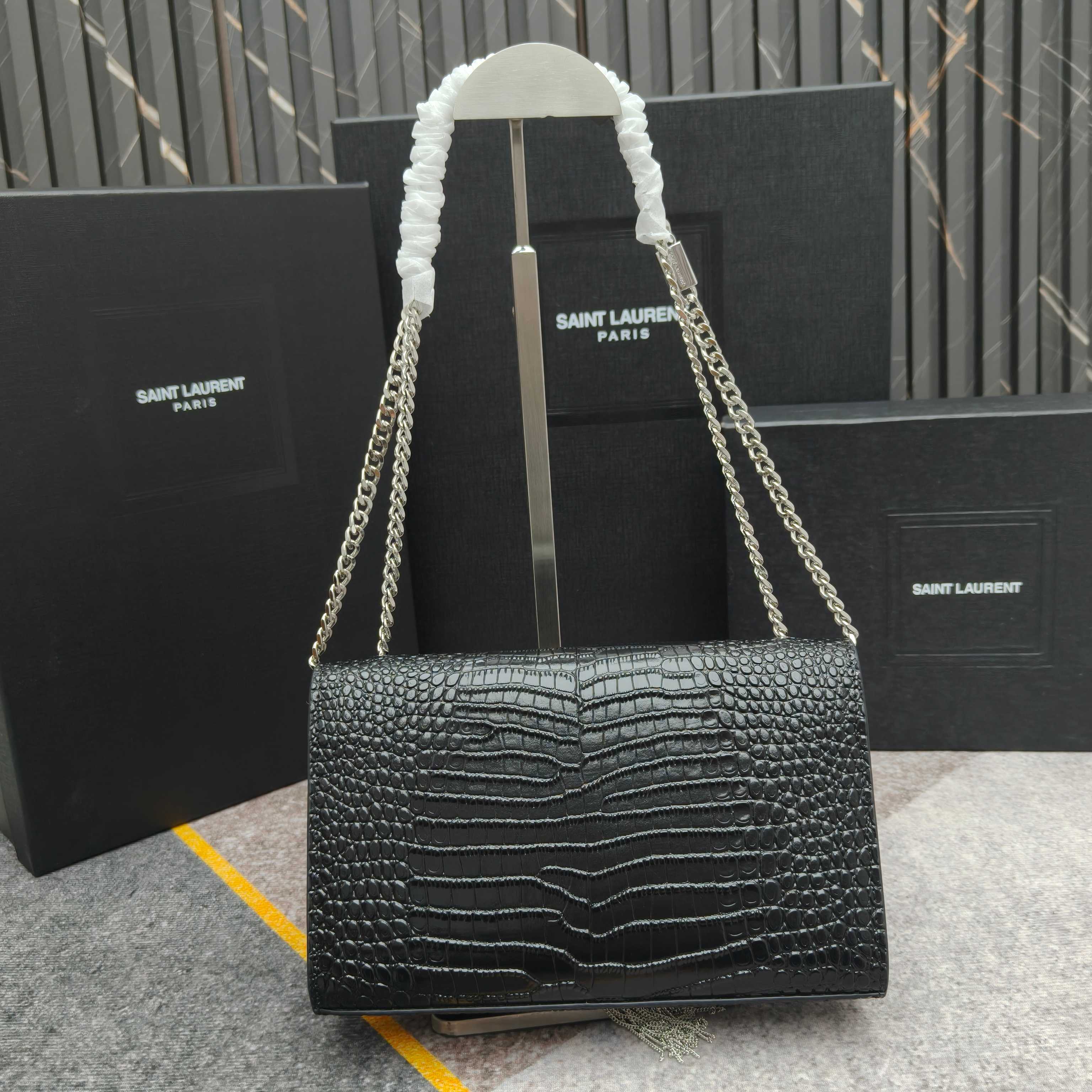 YSL💟SAINT LAURENT SLP💟时尚博主chiara Ferragni 各大明星同款🇬🇧金属