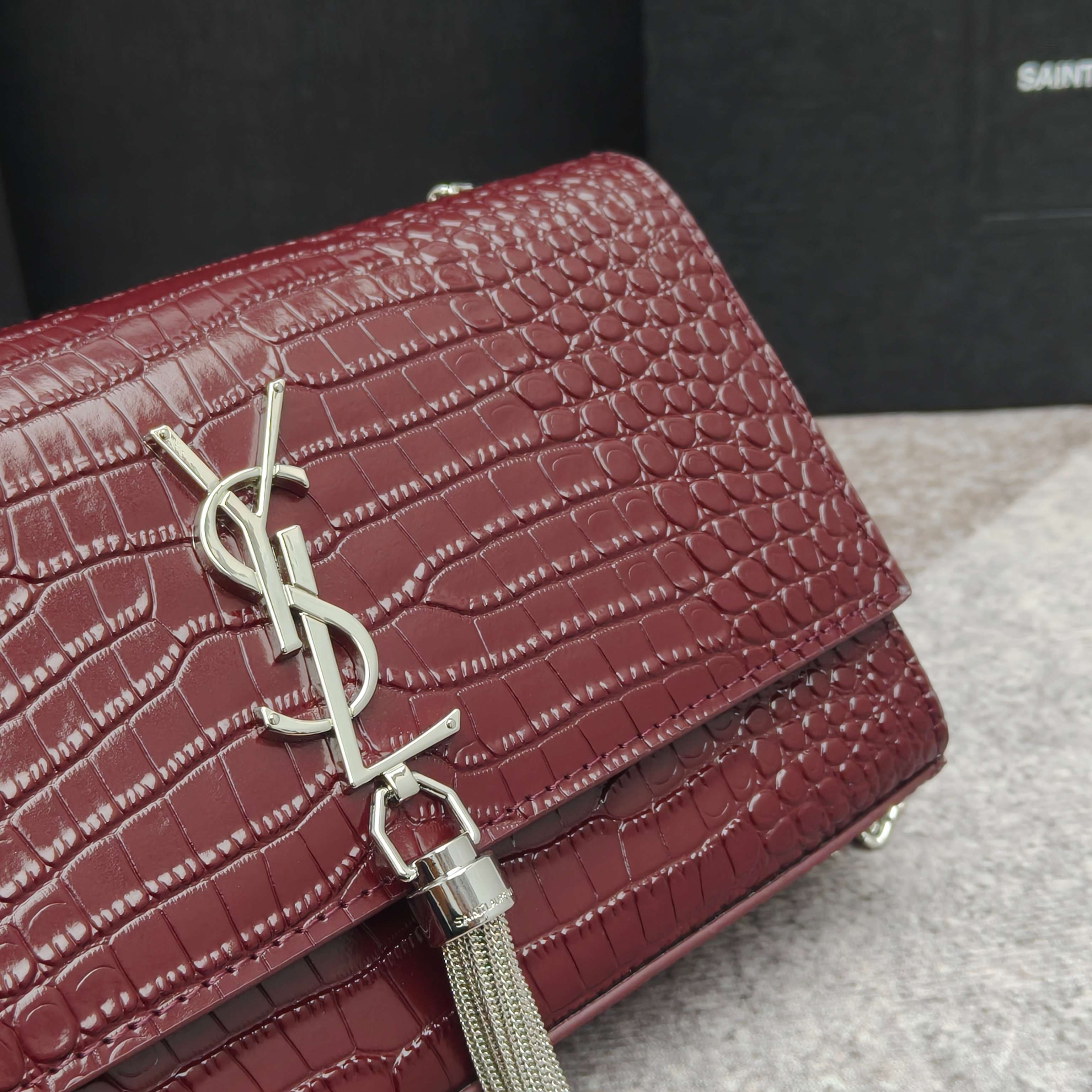 YSL💟SAINT LAURENT SLP💟时尚博主chiara Ferragni 各大明星同款🇬🇧金属