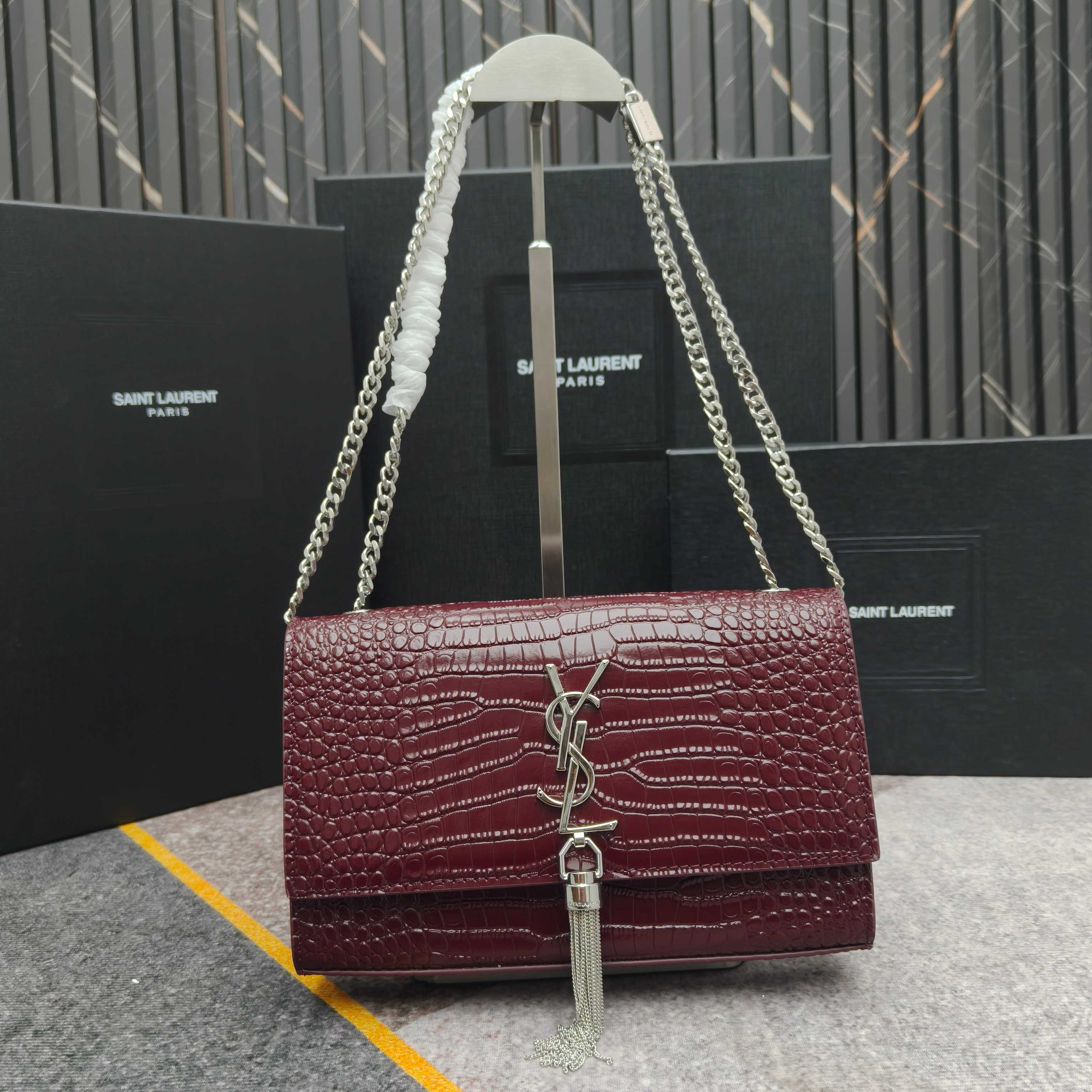 YSL💟SAINT LAURENT SLP💟时尚博主chiara Ferragni 各大明星同款🇬🇧金属