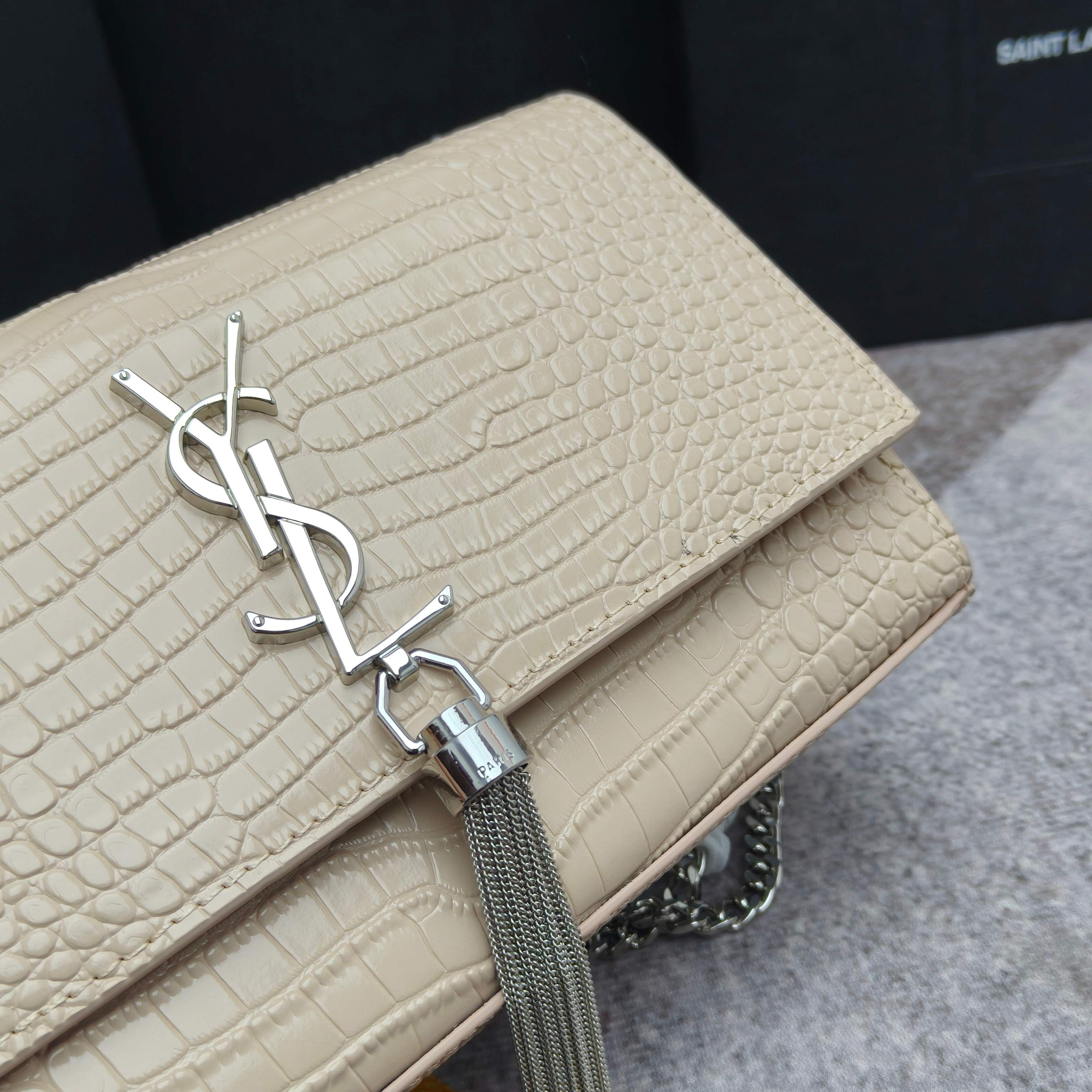 YSL💟SAINT LAURENT SLP💟时尚博主chiara Ferragni 各大明星同款🇬🇧金属