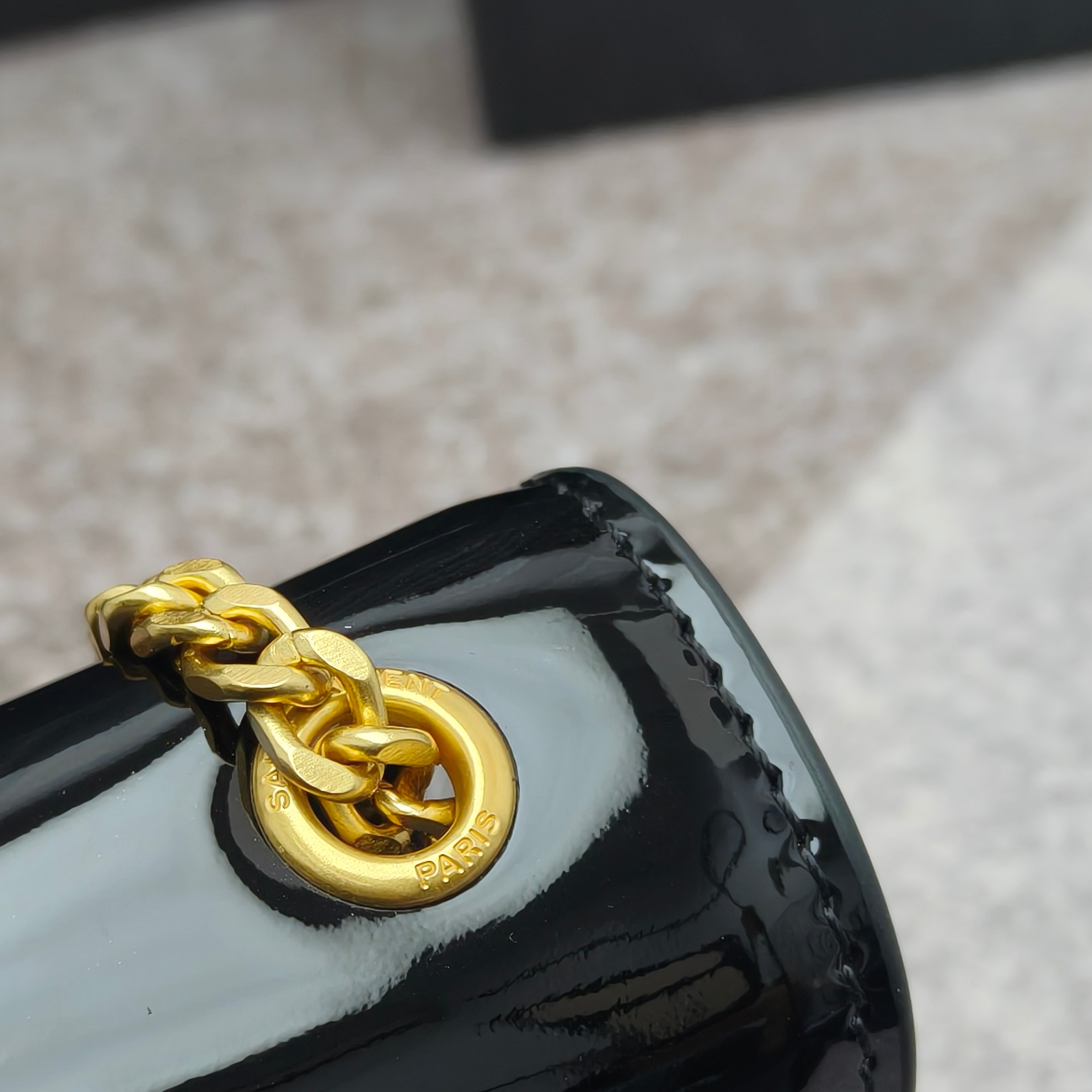YSL💟SAINT LAURENT SLP💟时尚博主chiara Ferragni 各大明星同款🇬🇧金属