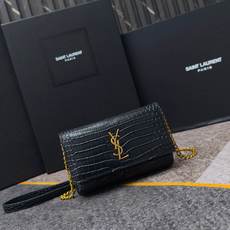 鳄鱼纹黑色MONOGRAM Phone Holder迷你款小包_对于现在超级流行的小包风潮,这款绝对值得 鳄鱼纹黑色MONOGRAM Phone Holder迷你款小包_对于现在超级流行的小包风潮,这款绝对值得