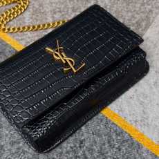鳄鱼纹黑色MONOGRAM Phone Holder迷你款小包_对于现在超级流行的小包风潮,这款绝对值得 鳄鱼纹黑色MONOGRAM Phone Holder迷你款小包_对于现在超级流行的小包风潮,这款绝对值得