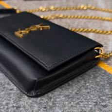 黑色牛皮·MONOGRAM Phone Holder迷你款小包_对于现在超级流行的小包风潮,这款绝对值得 黑色牛皮·MONOGRAM Phone Holder迷你款小包_对于现在超级流行的小包风潮,这款绝对值得
