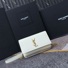 白色牛皮·MONOGRAM Phone Holder迷你款小包_对于现在超级流行的小包风潮,这款绝对值得 白色牛皮·MONOGRAM Phone Holder迷你款小包_对于现在超级流行的小包风潮,这款绝对值得