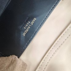 𝗖𝗔𝗟𝗬𝗣𝗦𝗢羊皮链条包杏色全新链条𝘄𝗼𝗰腋下包,黑色压纹羊皮革迷你手袋,手感软乎乎!让人爱不释手~枕形 𝗖𝗔𝗟𝗬𝗣𝗦𝗢羊皮链条包杏色全新链条𝘄𝗼𝗰腋下包,黑色压纹羊皮革迷你手袋,手感软乎乎!让人爱不释手~枕形