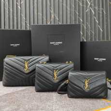Loulou 20cm·黑色银扣 8801Y家经典爆款!最实用且百搭,意大利进口牛皮精心制作,手感超棒! Loulou 20cm·黑色银扣 8801Y家经典爆款!最实用且百搭,意大利进口牛皮精心制作,手感超棒!