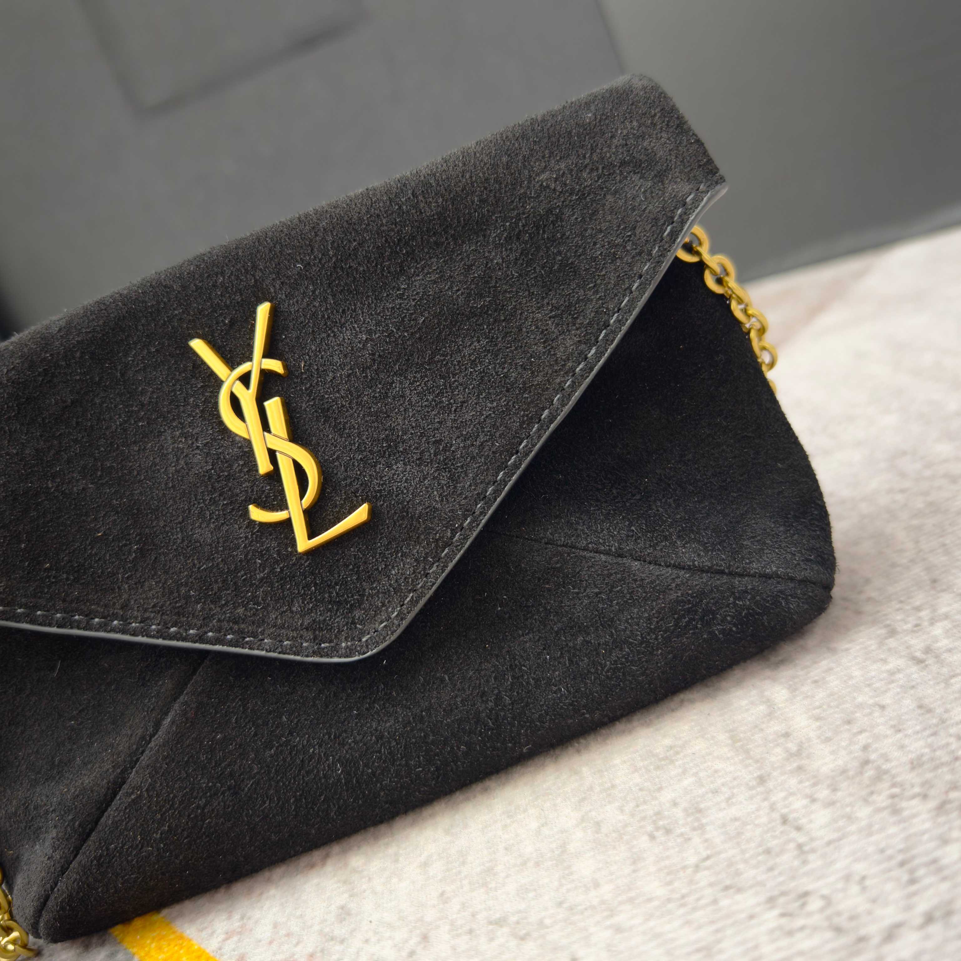 9001黑色磨砂牛皮·Calypso 新款mini链条包新款链条包 个性干练，链条可拆卸做手包，手拿效果