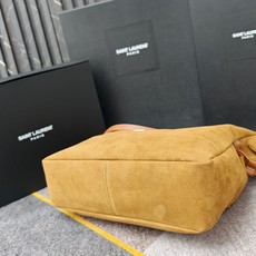 棕色磨砂Jamie 4.3 Large POCHON_福袋水桶包抽绳设计让手袋呈现出自然高级的褶皱感 金 棕色磨砂Jamie 4.3 Large POCHON_福袋水桶包抽绳设计让手袋呈现出自然高级的褶皱感 金