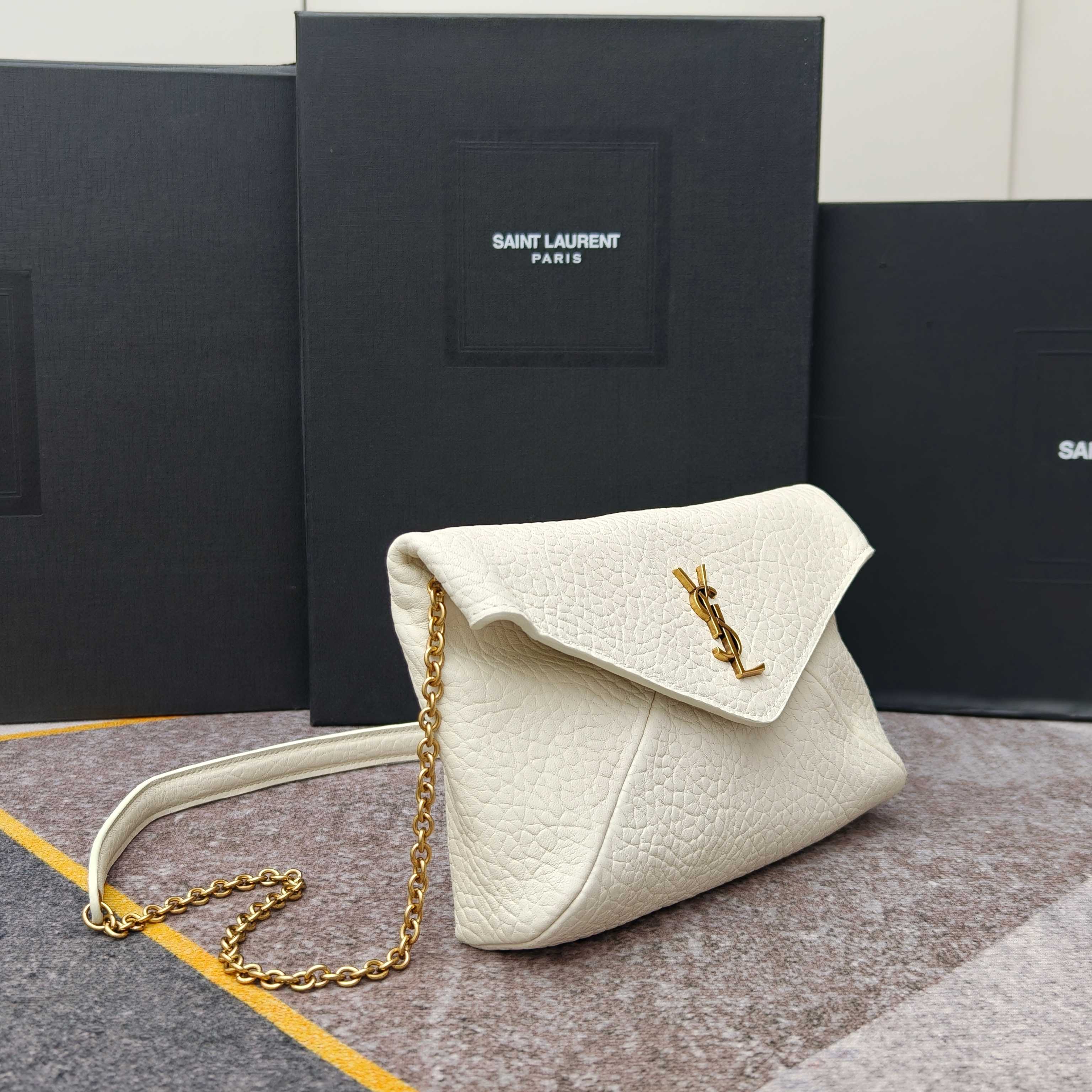 白色大象纹·9003Calypso 新款链条包新款链条包 个性干练，链条可拆卸做手包，手拿效果精致酷飒，