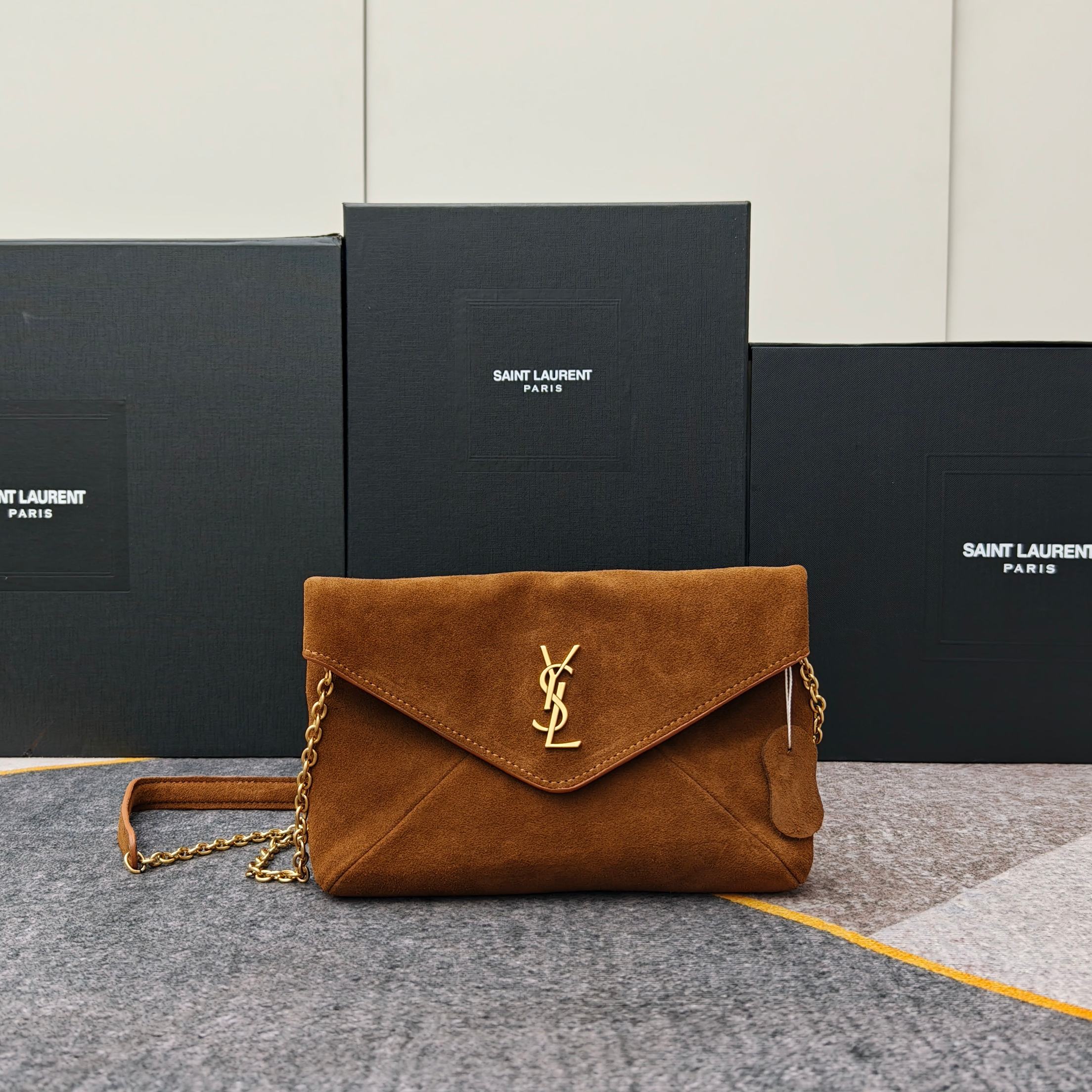 棕色大象纹·9003Calypso 新款链条包新款链条包 个性干练，链条可拆卸做手包，手拿效果精致酷飒，