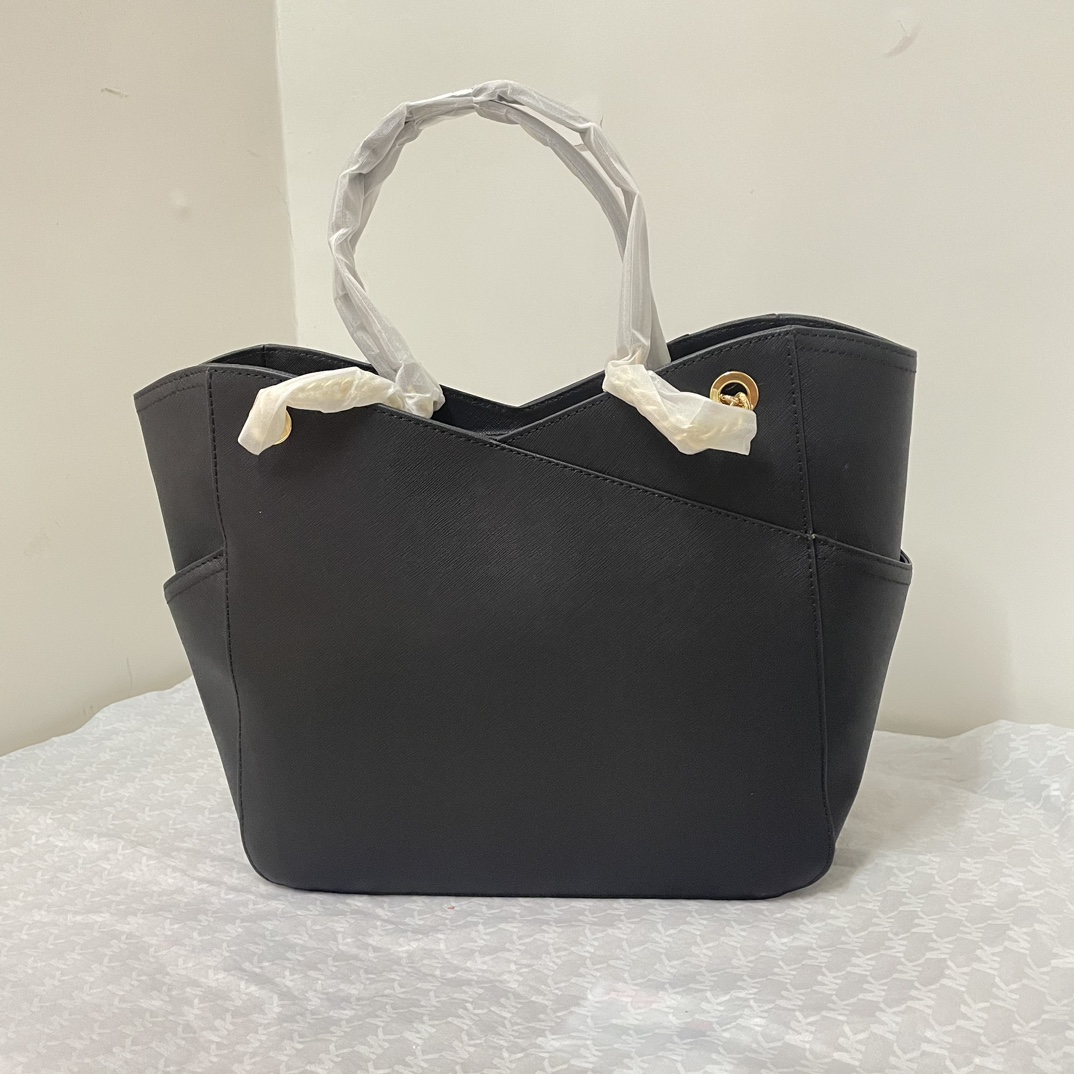 Michael Kors ～新款购物袋