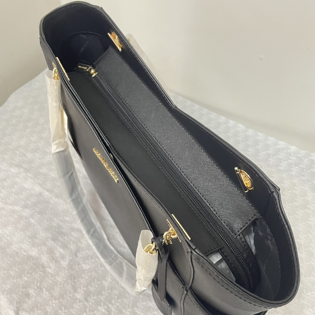 Michael Kors ～新款购物袋