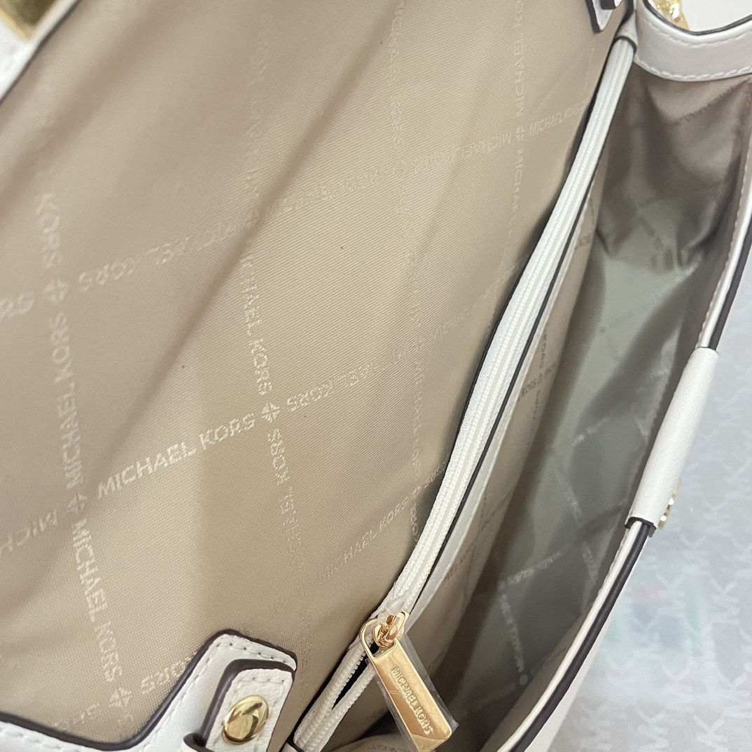 Michael Kors ～2024新款腋下包