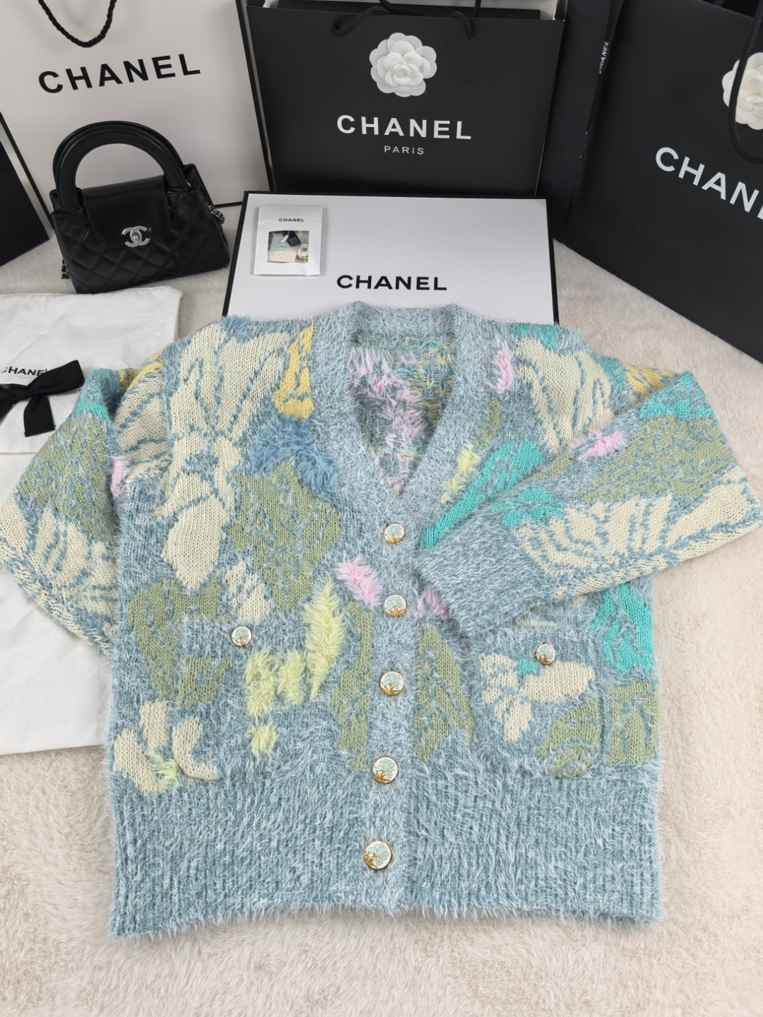 NO:461945,Xiaoxiang's new jacquard V-neck cardigan YB1:1 three-code spot, alexander wang19860909小香新款提花V领开衫 YB1:1 三码现货,,alexander wang,Women's clothing