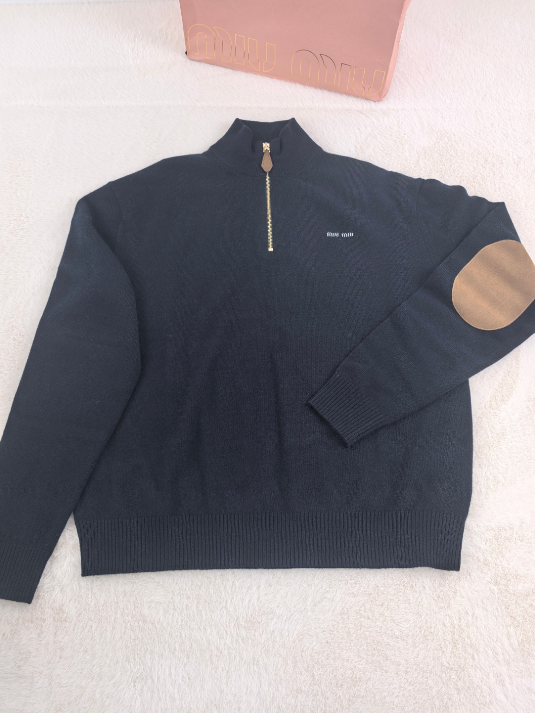 NO:475101,Miu new neckline zipper pullover YB1:1 three-code spot, miumiu, alexander wang19860909miu新款领口拉链套头 YB1:1 三码现货,,miumiu,alexander wang,Women's clothing