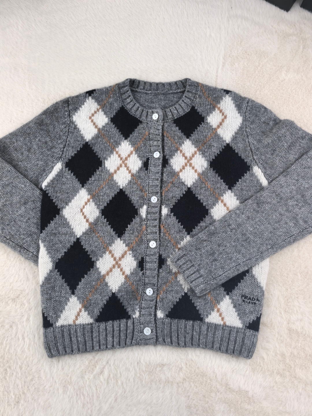 NO:508212,Prada diamond cardigan YB1:1 three-code spot, prada, alexander wang19860909普拉达菱格纹开衫 YB1:1 三码现货,,prada,alexander wang,Women's clothing