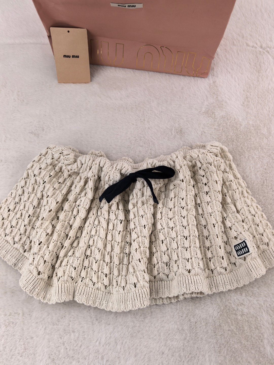 NO:761779,miu new hollow skirt YB1:1 three sizes in stock,,miumiu,skirts,19860909miu镂空新款短裙 YB1:1 三码现货,,miumiu,skirts,,Women's clothing