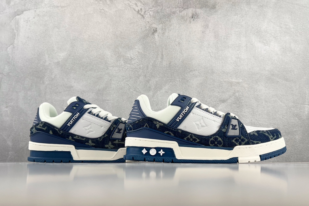 Louis vuitton Trainer blue and white 1A9JGO