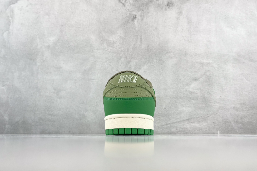 Custom Nike Dunk Low Dragon Ball Joint GP1255-022
