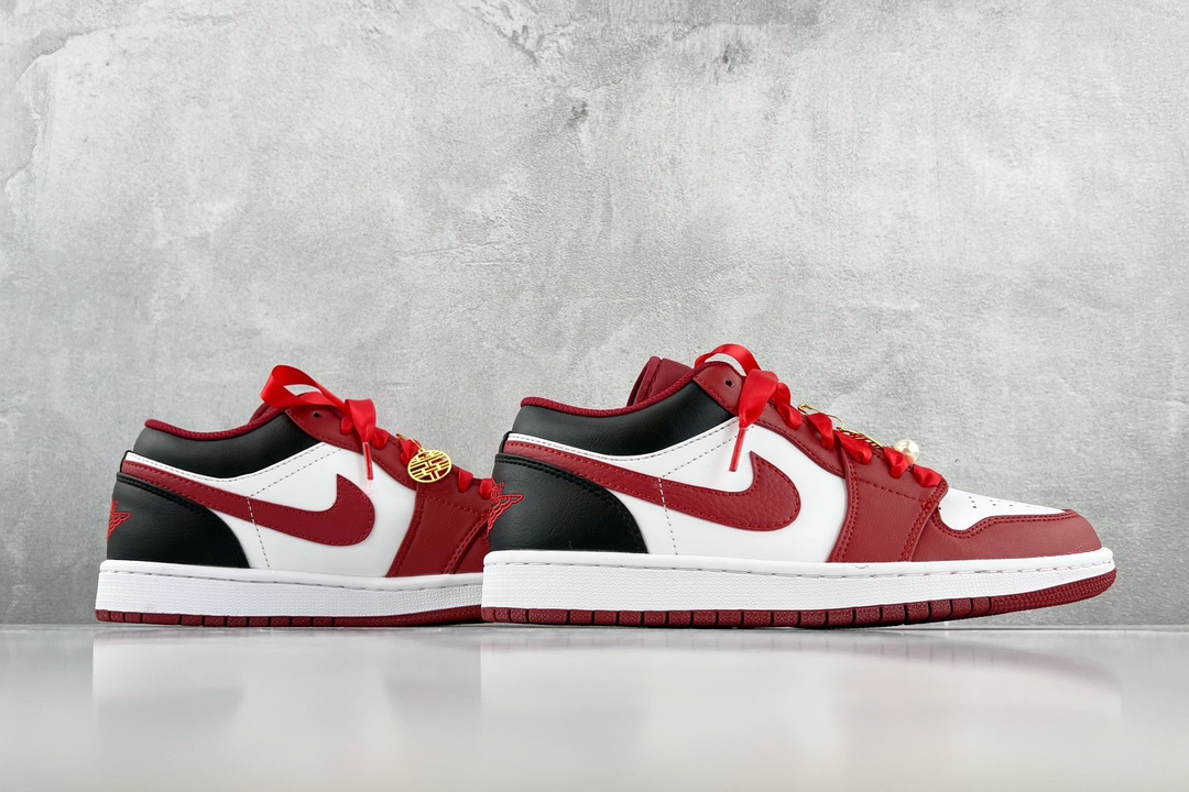 Jordan Air Jordan 1 low red white black 553558-163