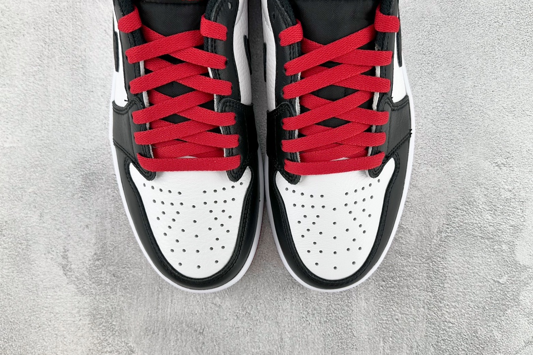 300 巅峰品质 Jordan Air Jordan 1 Low OG "Black Toe" 黑白 CZ0790-106