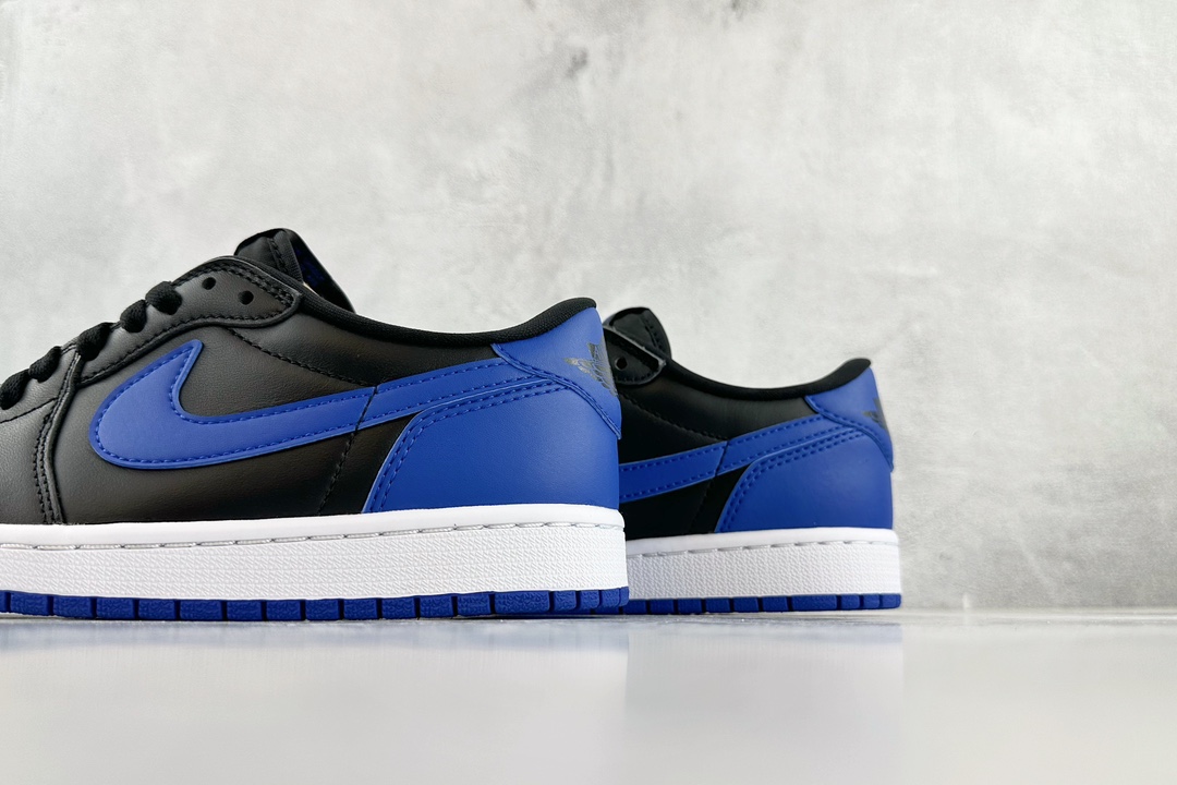 300 巅峰品质 Jordan Air Jordan 1 Retro Low Roval Blue GS 黑蓝 709999-004